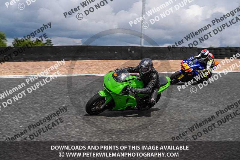 enduro digital images;event digital images;eventdigitalimages;mallory park;mallory park photographs;mallory park trackday;mallory park trackday photographs;no limits trackdays;peter wileman photography;racing digital images;trackday digital images;trackday photos